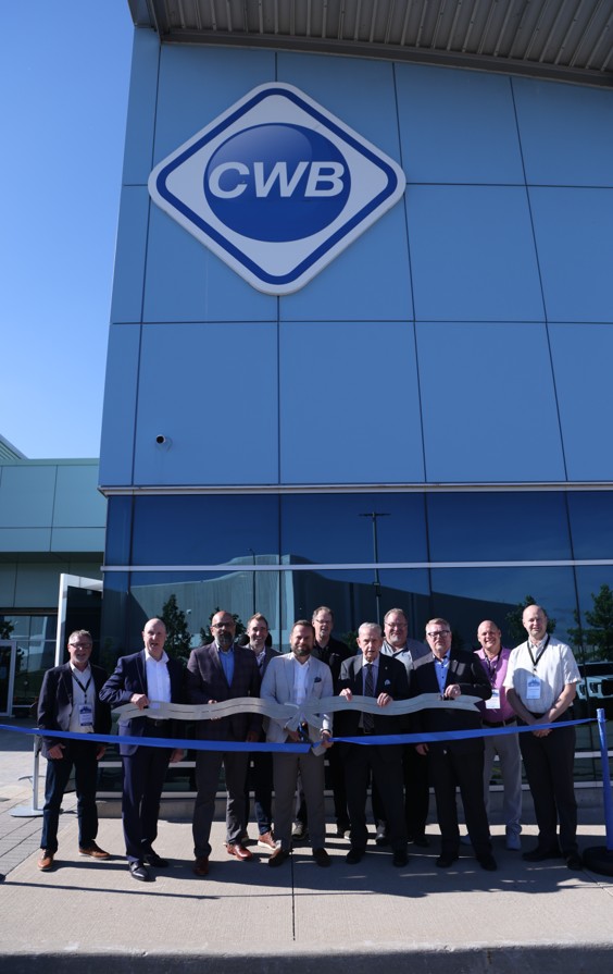 photo of ribbon-cutting at CWB Centre of Innovation